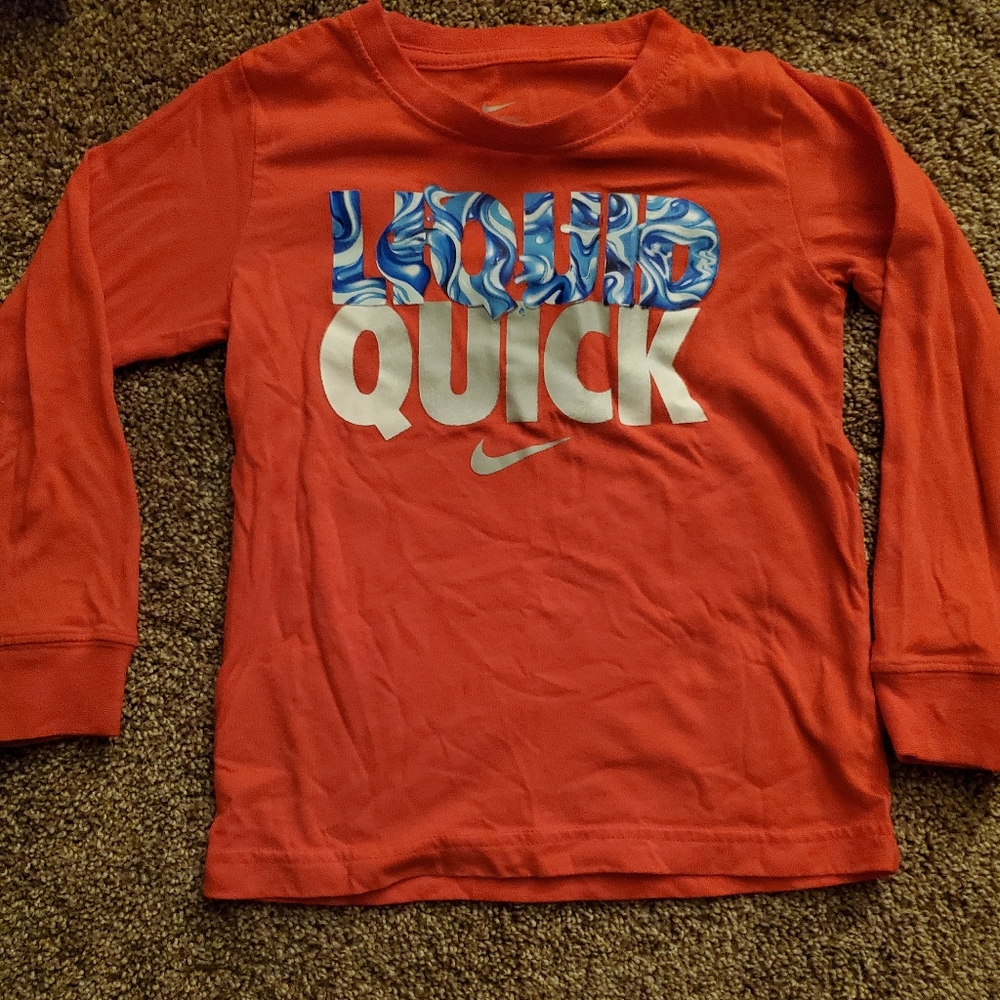 Long sleeve nike tee